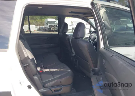 2023 Honda Passport Awd Trailsport from USA, damaged, VIN 5FNYF8H69PB037181